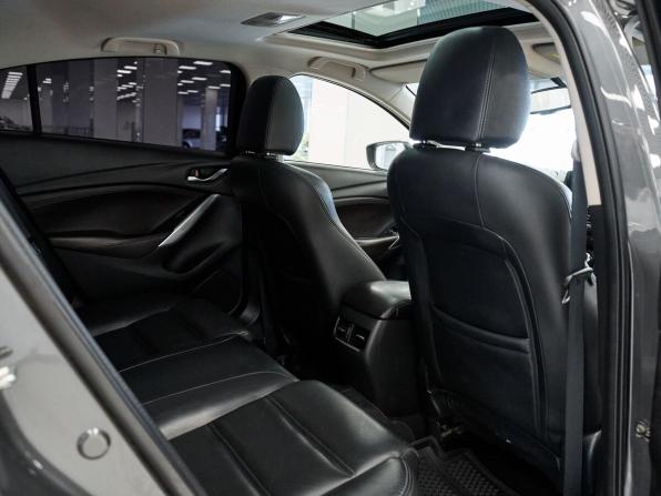 Mazda 6 III (GJ) Рестайлинг с пробегом 2017 года, цена 1 712 000 рублей, 201308 км, седан, Автокод Объявления