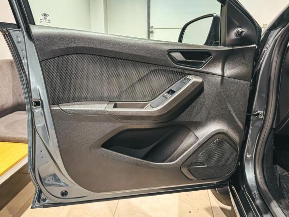 Lada (ВАЗ) Iskra с пробегом 2026 года, цена 1 290 000 рублей, 4065 км, седан, Автокод Объявления