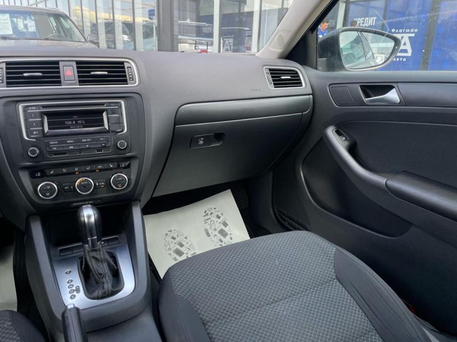Volkswagen Jetta VI Рестайлинг Краснодар  - изображение 17