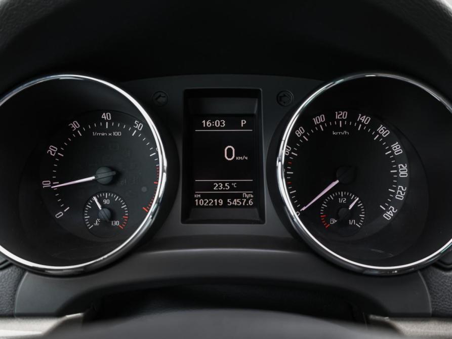 Skoda Yeti I Рестайлинг Москва  - изображение 12