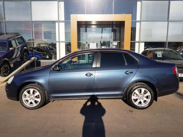 Volkswagen Jetta V с пробегом 2010 года, цена 695 000 рублей, 257000 км, седан, Автокод Объявления