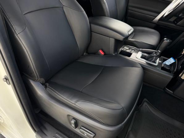 Toyota Land Cruiser Prado 150 Series Рестайлинг 1 с пробегом 2015 года, цена 3 780 000 рублей, 190601 км, внедорожник, Автокод Объявления