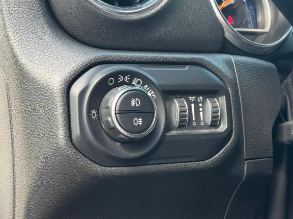 Jeep Wrangler IV (JL) с пробегом 2020 года, цена 4 949 000 рублей, 79933 км, внедорожник, Автокод Объявления