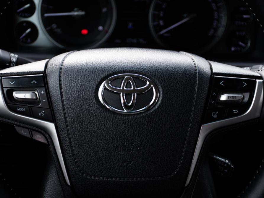 Toyota Land Cruiser 200 Series Рестайлинг 2 Москва  - изображение 23