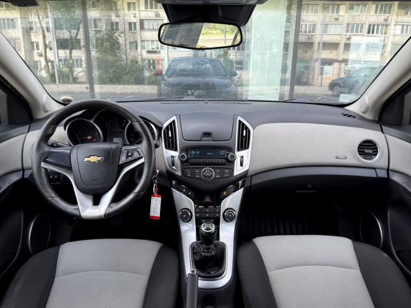 Chevrolet Cruze I Рестайлинг с пробегом 2013 года, цена 617 000 рублей, 250295 км, седан, Автокод Объявления