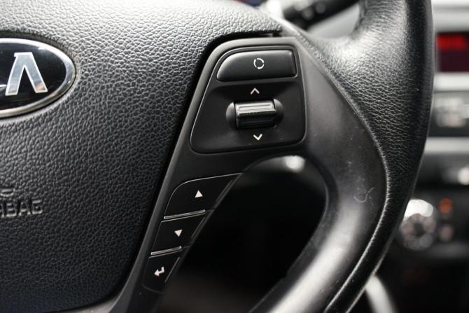Kia Ceed II с пробегом 2014 года, цена 1 288 000 рублей, 68100 км, хэтчбек, Автокод Объявления