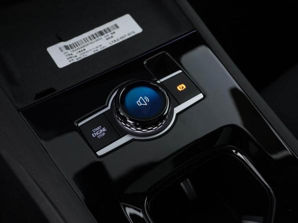 Volkswagen Tiguan III (China Market) с пробегом 2026 года, цена 4 899 055 рублей, 16 км, внедорожник, Автокод Объявления