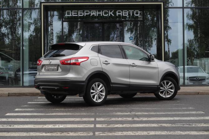 Nissan Qashqai II с пробегом 2015 года, цена 1 280 000 рублей, 192969 км, внедорожник, Автокод Объявления