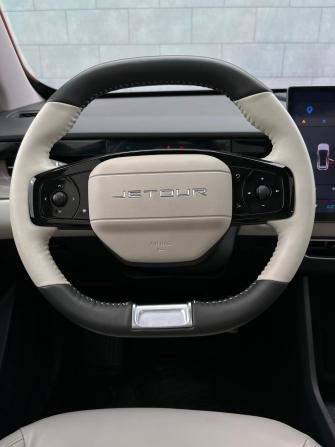 JETOUR DASHING I с пробегом 2024 года, цена 2 290 000 рублей, 17166 км, внедорожник, Автокод Объявления