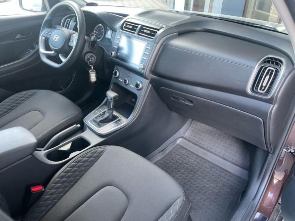 Hyundai Creta II с пробегом 2021 года, цена 2 335 000 рублей, 16800 км, внедорожник, Автокод Объявления