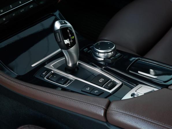 BMW 5 серии VI (F10/F11/F07) Рестайлинг с пробегом 2016 года, цена 2 998 000 рублей, 118717 км, седан, Автокод Объявления