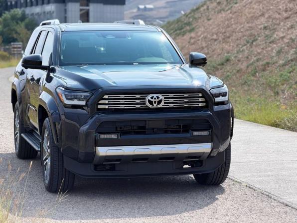 Новый Toyota 4Runner VI 2026 года, цена 13 490 000 рублей, внедорожник, Автокод Объявления