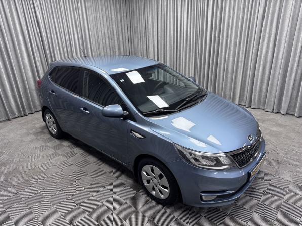 Kia Rio III Рестайлинг с пробегом 2015 года, цена 1 157 000 рублей, 108929 км, хэтчбек, Автокод Объявления