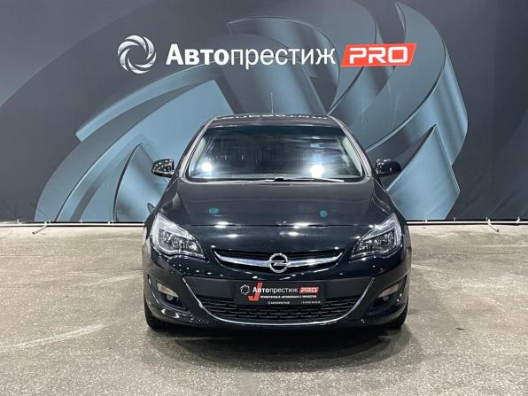 Opel Astra J Рестайлинг с пробегом 2013 года, цена 699 000 рублей, 122900 км, седан, Автокод Объявления