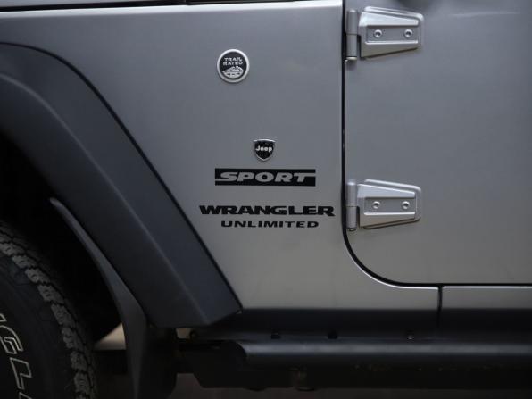 Jeep Wrangler III (JK) с пробегом 2013 года, цена 2 890 000 рублей, 188945 км, внедорожник, Автокод Объявления
