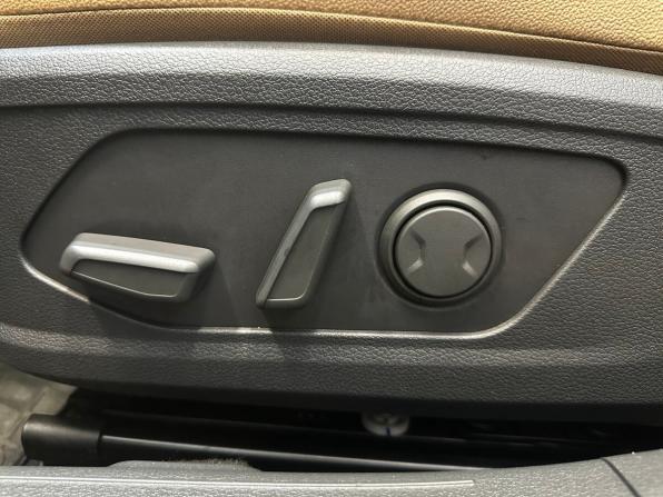 Hyundai Sonata VIII (DN8) с пробегом 2021 года, цена 2 399 000 рублей, 58936 км, седан, Автокод Объявления