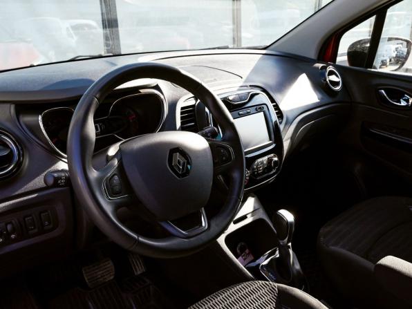 Renault Kaptur I с пробегом 2017 года, цена 1 825 000 рублей, 51906 км, внедорожник, Автокод Объявления
