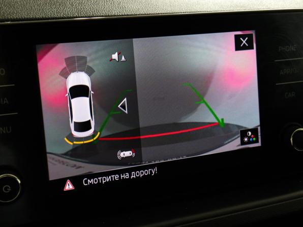 Skoda Rapid II с пробегом 2021 года, цена 1 747 000 рублей, 87097 км, лифтбек, Автокод Объявления