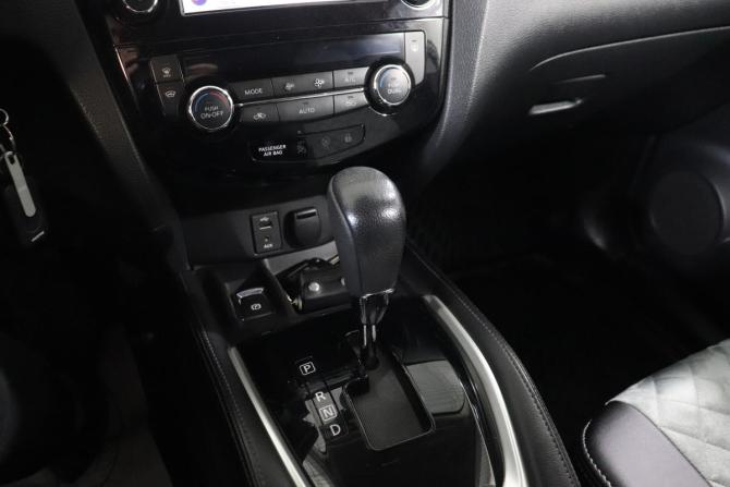 Nissan Qashqai II с пробегом 2019 года, цена 1 881 000 рублей, 70000 км, внедорожник, Автокод Объявления