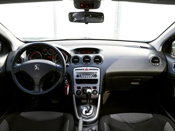 Peugeot 308 I с пробегом 2010 года, цена 379 000 рублей, 165265 км, хэтчбек, Автокод Объявления