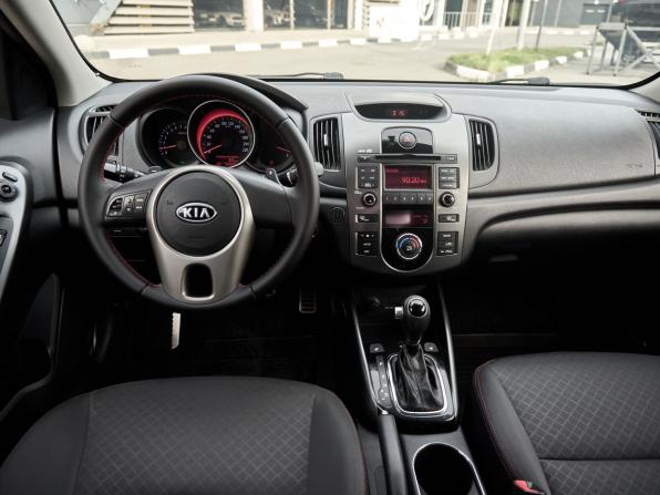 Kia Cerato II с пробегом 2010 года, цена 924 000 рублей, 188406 км, седан, Автокод Объявления