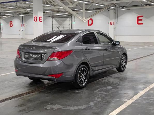 Hyundai Solaris I Рестайлинг с пробегом 2015 года, цена 730 000 рублей, 237559 км, седан, Автокод Объявления