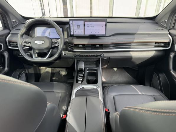 Geely Okavango I Рестайлинг с пробегом 2024 года, цена 3 050 000 рублей, 47100 км, внедорожник, Автокод Объявления