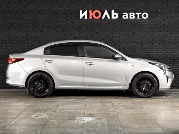 Kia Rio IV Рестайлинг с пробегом 2021 года, цена 1 765 000 рублей, 59865 км, седан, Автокод Объявления