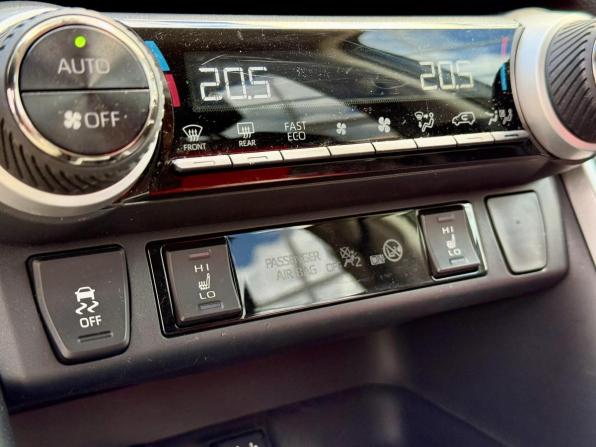 Toyota RAV4 V (XA50) с пробегом 2020 года, цена 2 936 000 рублей, 76412 км, внедорожник, Автокод Объявления