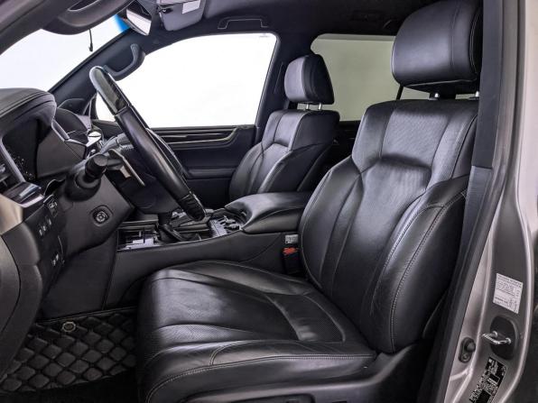 Lexus LX III Рестайлинг 2 с пробегом 2019 года, цена 10 245 000 рублей, 50975 км, внедорожник, Автокод Объявления