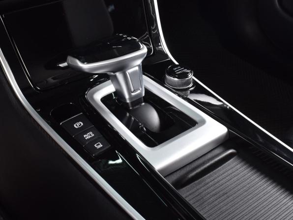 Kia Seltos I Рестайлинг с пробегом 2024 года, цена 2 475 995 рублей, 5006 км, внедорожник, Автокод Объявления