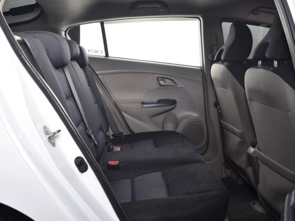 Honda Insight II с пробегом 2009 года, цена 749 995 рублей, 211449 км, хэтчбек, Автокод Объявления