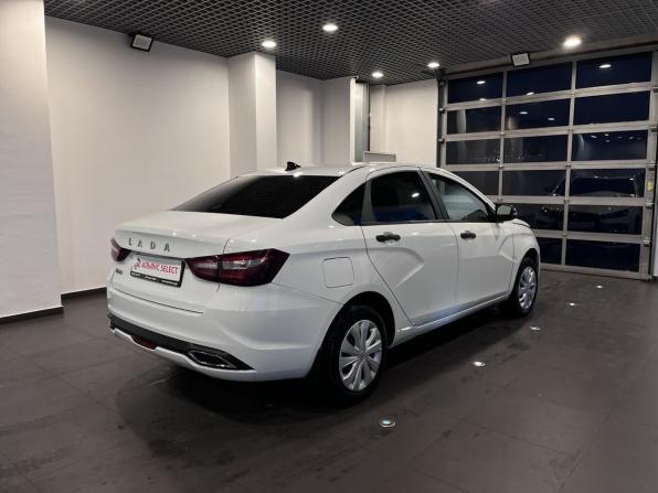 Lada (ВАЗ) Vesta I Рестайлинг (NG) с пробегом 2023 года, цена 999 000 рублей, 45997 км, седан, Автокод Объявления