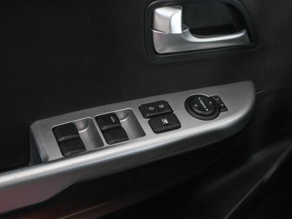 Kia Rio III с пробегом 2013 года, цена 1 000 000 рублей, 193170 км, хэтчбек, Автокод Объявления