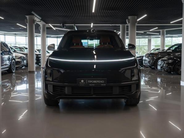 Li Auto (Lixiang) L9 I с пробегом 2023 года, цена 5 640 000 рублей, 70922 км, внедорожник, Автокод Объявления
