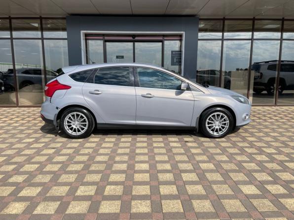 Ford Focus III с пробегом 2012 года, цена 668 000 рублей, 304000 км, седан, Автокод Объявления