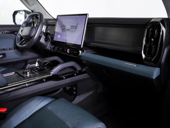 JETOUR T2 с пробегом 2024 года, цена 3 142 000 рублей, 37650 км, внедорожник, Автокод Объявления