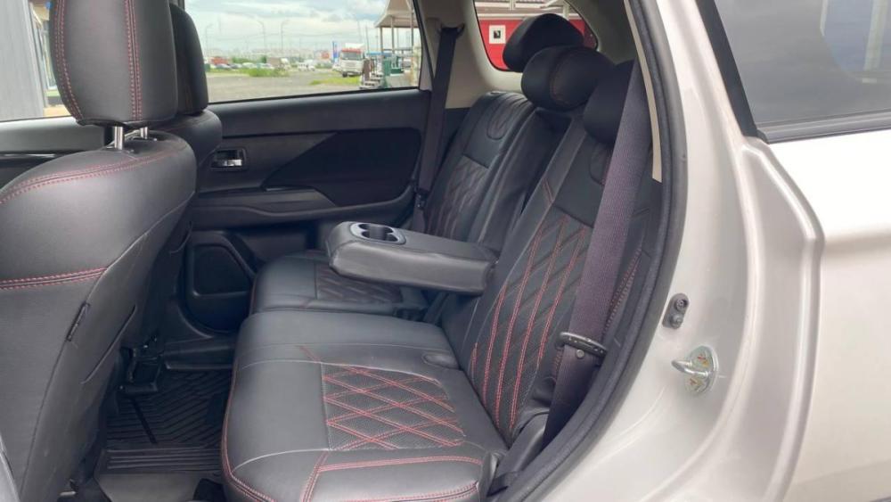 Mitsubishi Outlander III Рестайлинг 3 Санкт-Петербург  - изображение 12