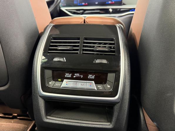 BMW X7 I (G07) Рестайлинг с пробегом 2023 года, цена 11 850 000 рублей, 83227 км, внедорожник, Автокод Объявления