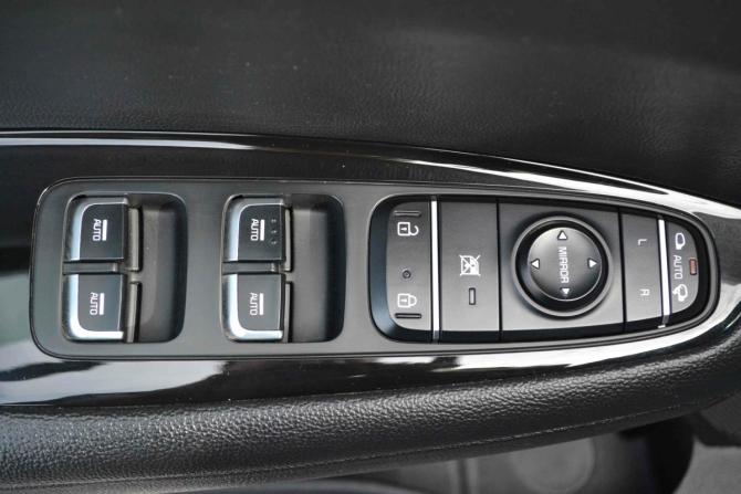 Kia Optima IV Рестайлинг с пробегом 2019 года, цена 1 890 000 рублей, 84280 км, седан, Автокод Объявления