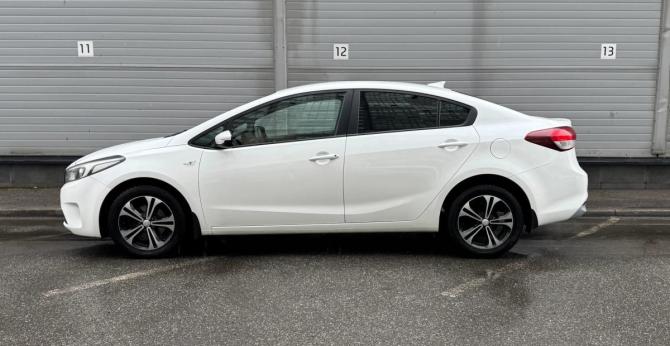 Kia Cerato III Рестайлинг (Classic) с пробегом 2018 года, цена 1 199 000 рублей, 177101 км, седан, Автокод Объявления