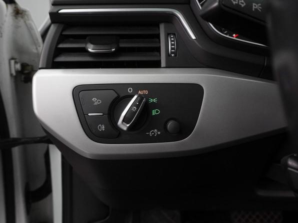 Audi A4 V (B9) с пробегом 2019 года, цена 2 355 000 рублей, 168201 км, седан, Автокод Объявления