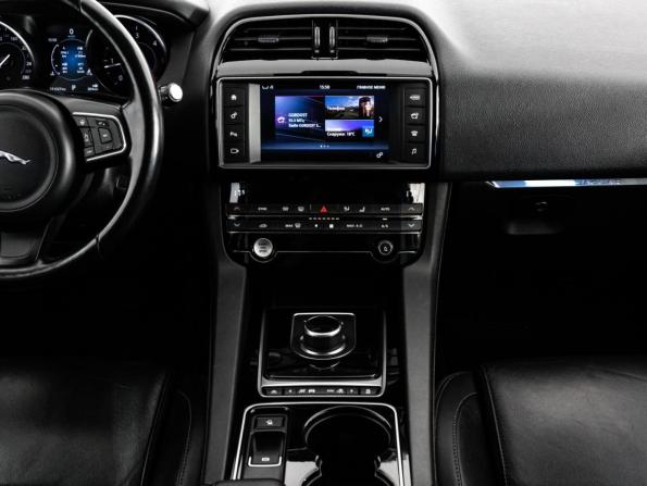 Jaguar F-Pace I с пробегом 2017 года, цена 2 399 000 рублей, 121525 км, внедорожник, Автокод Объявления