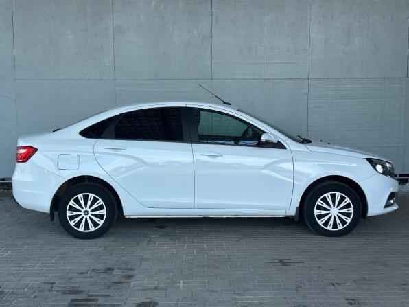 Lada (ВАЗ) Vesta I с пробегом 2020 года, цена 1 053 000 рублей, 63000 км, седан, Автокод Объявления