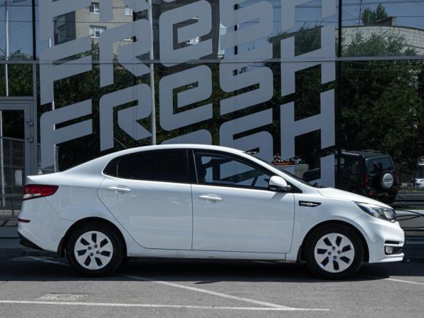 Kia Rio III Рестайлинг с пробегом 2016 года, цена 960 000 рублей, 198040 км, седан, Автокод Объявления