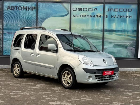 Renault Kangoo II с пробегом 2012 года, цена 600 000 рублей, 197972 км, компактвэн, Автокод Объявления