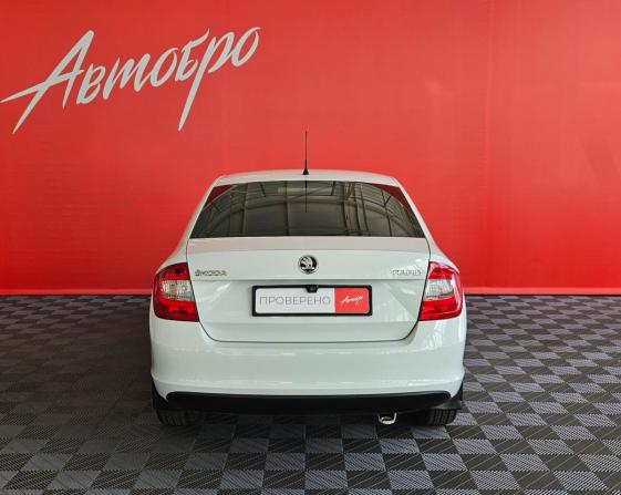 Skoda Rapid I с пробегом 2014 года, цена 990 000 рублей, 145854 км, лифтбек, Автокод Объявления