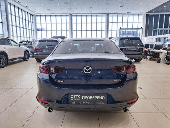Mazda 3 IV (BP) с пробегом 2021 года, цена 1 950 000 рублей, 109193 км, седан, Автокод Объявления