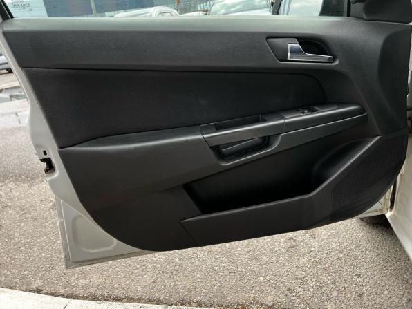 Opel Astra H Рестайлинг с пробегом 2009 года, цена 510 000 рублей, 209041 км, хэтчбек, Автокод Объявления
