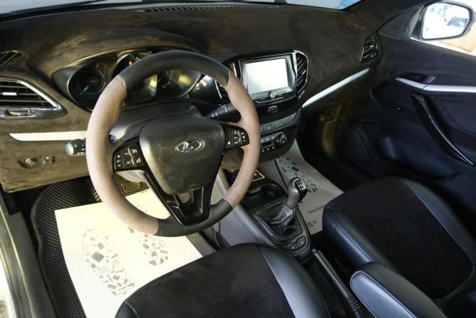 Lada (ВАЗ) Vesta I с пробегом 2017 года, цена 829 000 рублей, 210000 км, седан, Автокод Объявления